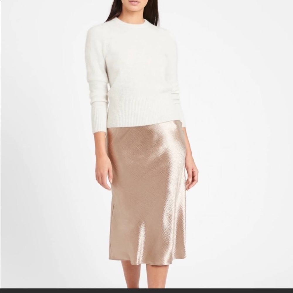 BANANA REPUBLIC MIDI SLIP SKIRT - WORN ONCE